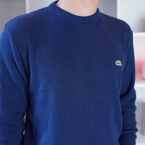 Suéter Masculino em Modelagem Regular com Gola Redonda Modelo Lacoste