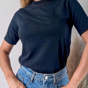 T-SHIRT GOLA ALTA LISA - MALHA MENEGOTTI - Preta, G
